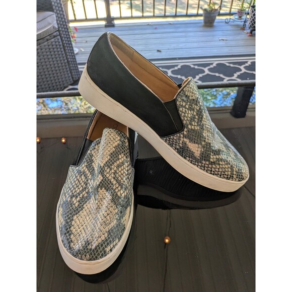 Vionic Women's 9 Midi Slip On Sneaker Black/Snakeskin Print Leather Nubuck Comfy - Picture 1 of 10
